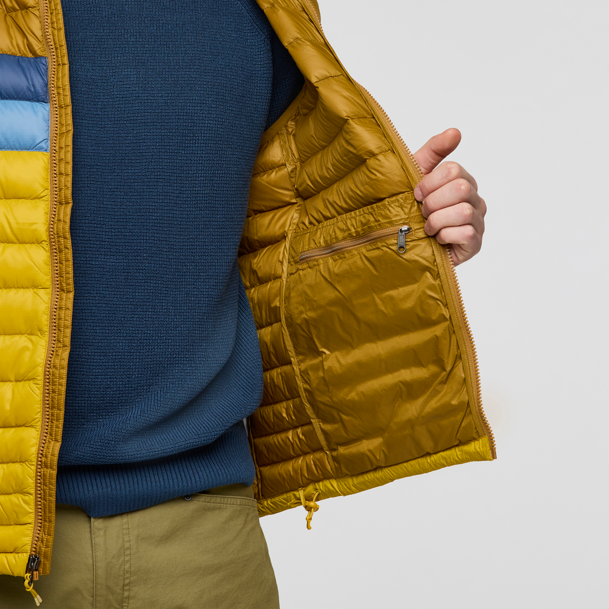 Fuego Down Vest - Men's - Bronze/Gold - US 2724