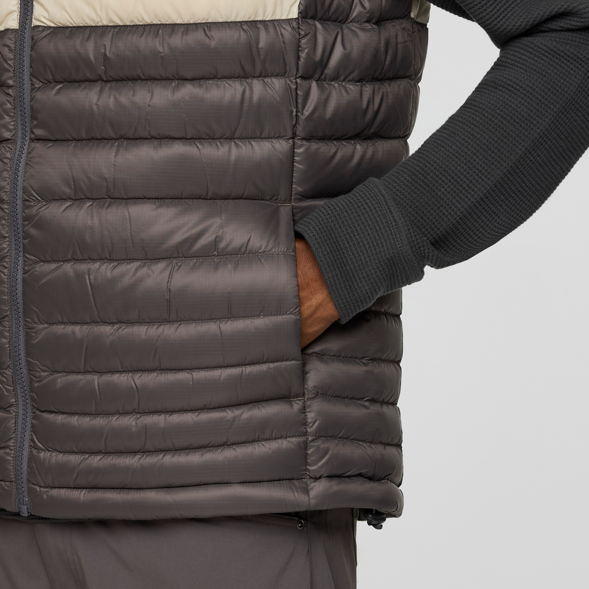 Fuego Down Vest - Men's - Cinder Stripes - US 5347
