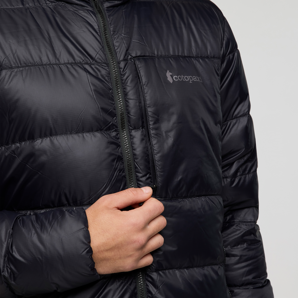 Fuego Max Down Hooded Jacket - Men's - Cotopaxi Black - US 2158