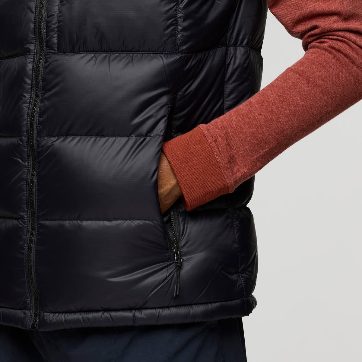 Fuego Max Down Vest - Men's - Cotopaxi Black - US 7751