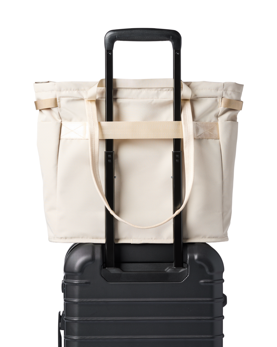 Mente 22L Tote - Cream - US 5334