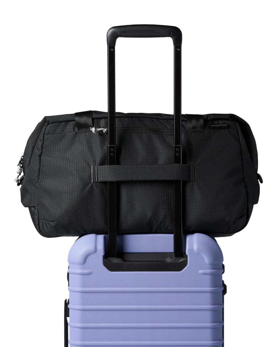 Viaje 45L Travel Duffel - Cotopaxi Black - US 9883