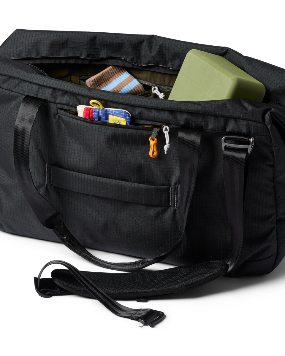 Viaje 45L Travel Duffel - Cotopaxi Black - US 9883