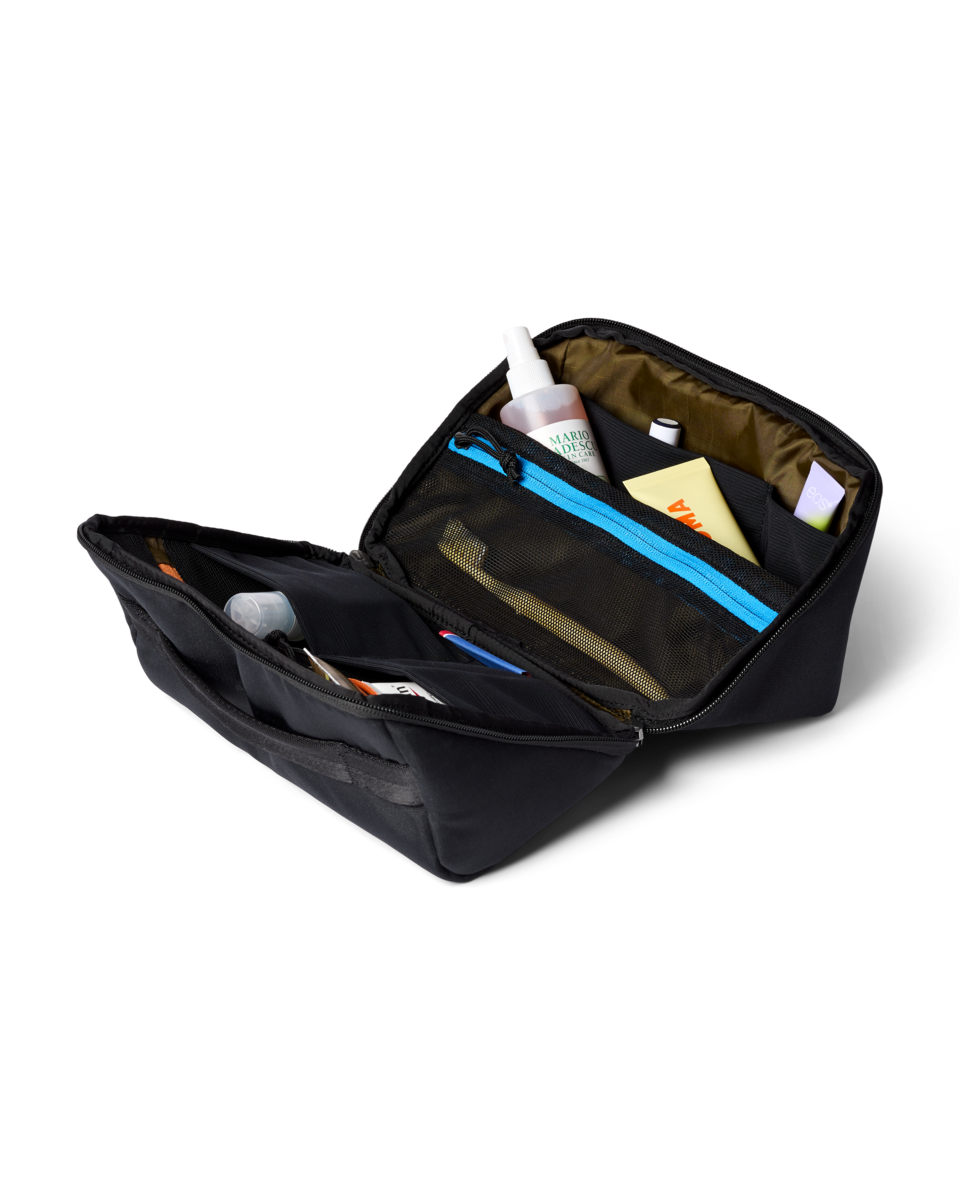 Viaje Toiletry Kit - Cada Día - Cotopaxi Black - US 6730