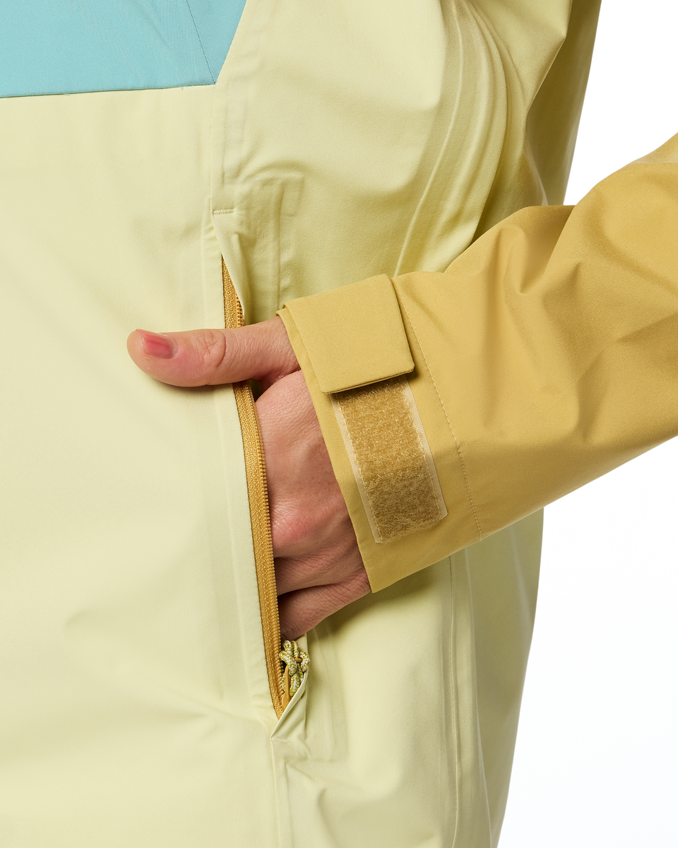 Impermeo 3L Hooded Shell Jacket - Women's - Husk/Honeydew - US 6786