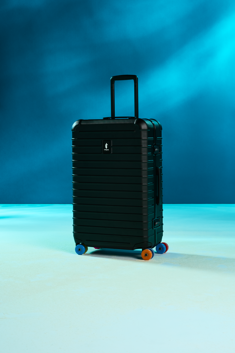 Coraza Suitcase - Medium Checked - Cotopaxi Black - US 1801