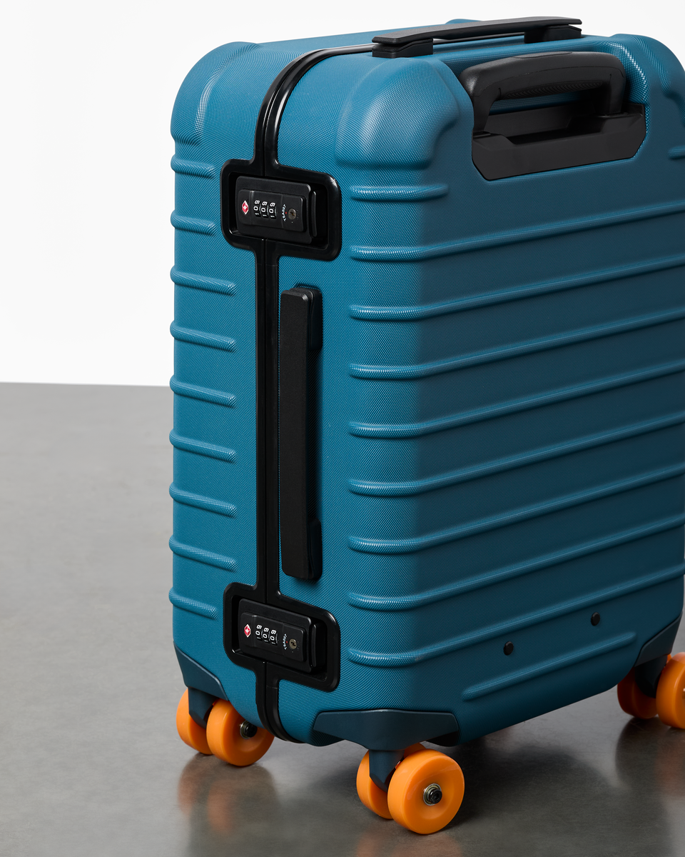 Coraza Suitcase - Carry On - Blue Spruce - US 1395