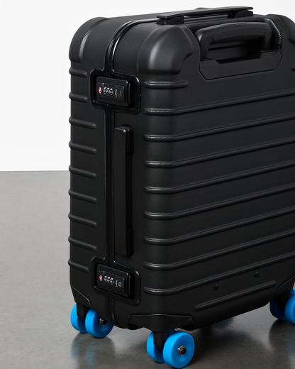 Coraza Suitcase - Carry On - Cotopaxi Black - US 2405