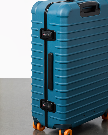 Coraza Suitcase - Medium Checked - Blue Spruce - US 6795