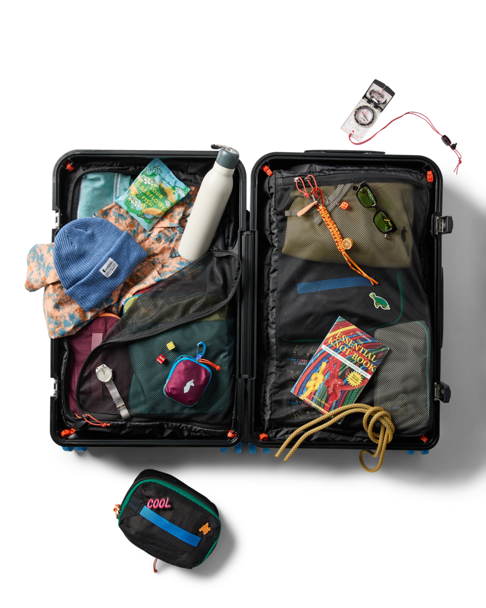 Coraza Suitcase - Medium Checked - Cotopaxi Black - US 1801