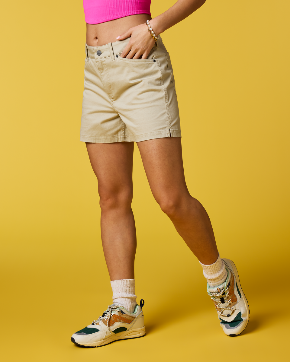 Ambato Short - Women's - Mineral - US 8007